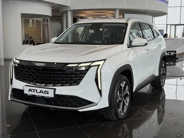 Купить Geely Atlas, II Белый 2.0 AT (200 л.с.) 4WD от 3070990 ₽. в Саратове