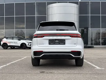 Купить Geely Monjaro Белый 2.0 4WD AT (238 л.с.) от 4302190 ₽. в Саратове