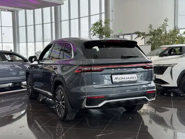 Купить Geely Monjaro, I Серый 2.0 AT (238 л.с.) 4WD от 4099990 ₽. в Саратове