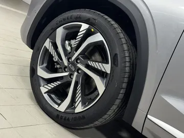 Купить Geely Monjaro, I Серебристый 2.0 AT (238 л.с.) 4WD от 4209990 ₽. в Саратове