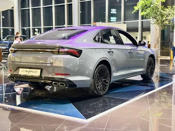 Купить Geely Preface, I Рестайлинг 2 Фиолетовый 2.0 AMT (200 л.с.) от 2919190 ₽. в Саратове